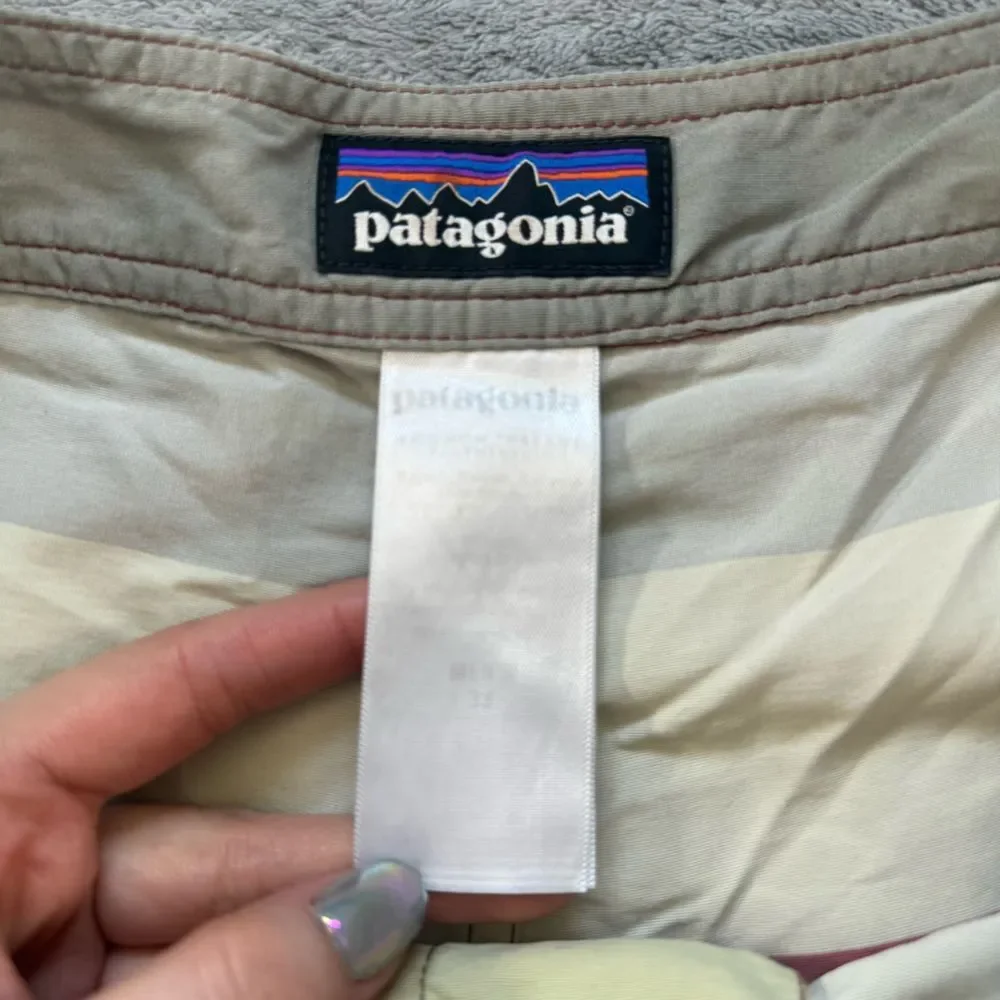 Patagonia‎ Men's Wavefarer Board Shorts Striped Outdoor Swim Vacation 10” Inseam